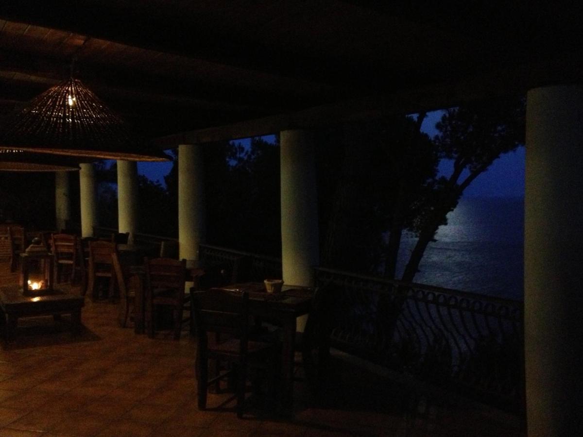 Claro De Lua Circeo B&B ซาน เฟลิเช เชร์ชีโอ ภายนอก รูปภาพ